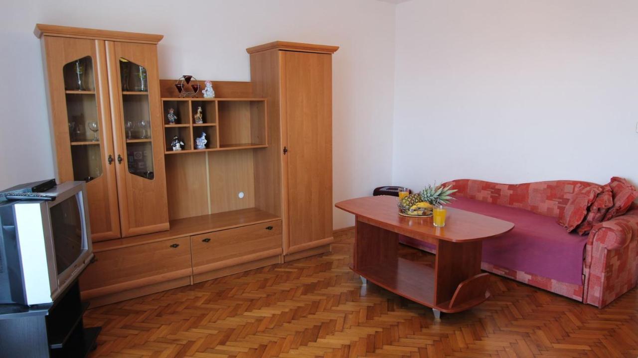 Apartments Ravlic Malinska Extérieur photo